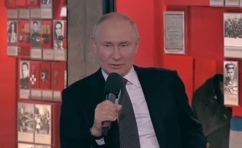 Владимир Путин пообещал посетить "Вахту памяти" в Калужской области