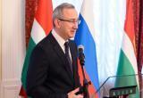 Владислав Шапша поздравил многодетных мам региона с 8 марта