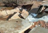 В Калужской области из-за разлива реки обрушилась дорога