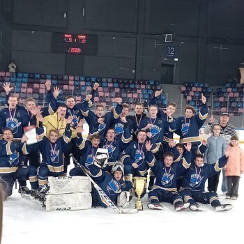 Калужские хоккеисты завоевали Кубок губернатора