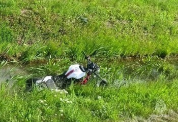 75-летняя женщина за рулем "Ниссана" сбила мотоциклиста в Калужской области