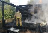 В калужской деревне сгорел деревянный дом, есть жертва 