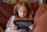 Внучке купили дорогой планшет. Но я не верю, что это была такая уж необходимая покупка