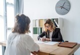Коллегу переманили конкуренты, думая, что она первоклассный специалист, но они ошиблись