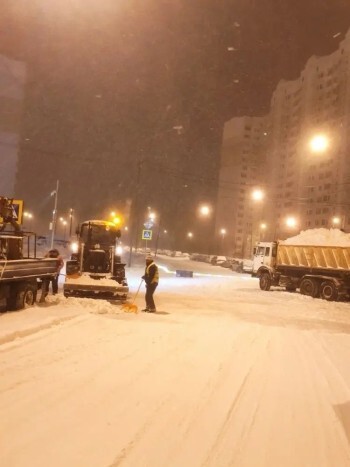 В Калуге в ночь на субботу будут вывозить снег с 10 улиц