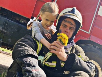 Калужский губернатор поздравил спасателей с профессиональным праздником