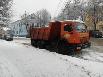 Дмитрий Денисов проверил уборку снега в Калуге 