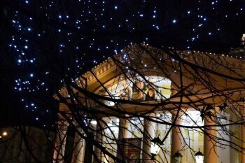 Простой на АГР, новые автобусы на Правом и пробуждение Машеньки: главное за день