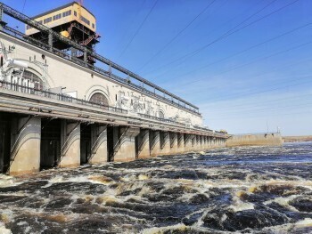 Мегафон предоставил возможность обеспечить надежную связь под водой для работников Нижегородской ГЭС