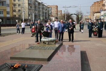 Депутаты Городской думы почтили память узников фашистских застенков