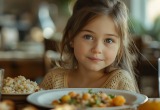 Моя семилетняя дочь стала есть больше, чем взрослый мужчина