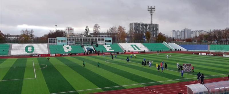 https://t.me/fckaluga/6581 Кадры с видеотрансляции футбольного матча