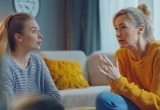 - Он готов на мне жениться, но детей у нас не будет. Я на это согласилась, - огорошила меня дочь