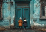 Попросили соседей не пускать детей играть в подъезде, они отказали. Пришлось действовать радикально