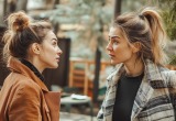 Подруга сказала, что замужней женщине друзья не нужны