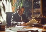 Новый директор все утыкал камерами и запретил приближаться к себе ближе, чем на два метра
