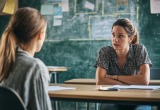 Классная руководительница хочет видеть в школе мужа, а меня считает безответственной
