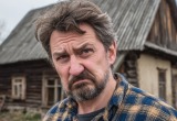 Сосед орал на детей за игры на газоне, но первый проголосовал за строительство парковки вместо него