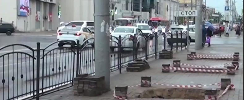 https://t.me/denisov_kaluga/13842 Скриншот с видео Дмитрия Денисова
