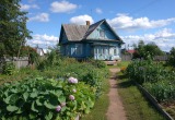 Подруга каждый год отмечает день рождения дочери на моей даче. Только возмещать убытки после праздника она не хочет