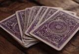 - Я не могу ехать, когда карты предупреждают об опасности, - заявила помешавшаяся на картах таро подруга