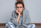 После родов подруга превратилась в настоящую мамочку. Невозможно с ней посплетничать, постоянно поучает
