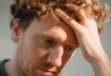 Знакомый таксист мало того, что упер мой чемодан, так еще и предложил его за три тысячи нашему общему другу