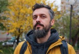 Мой сосед шпион и шантажист. Вот думаю, обратиться в полицию или оставить все как есть