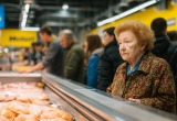 Бесит, когда продавец в магазине «Магнит» говорит «не нравится – не берите», вместо того чтобы помочь