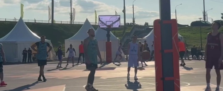 Дмитрия Денисова 