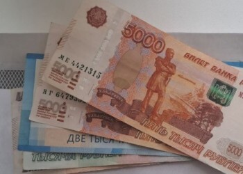 В Госдуме предложили обязать работодателей индексировать зарплату сотрудников