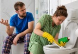 Жене важнее унитаз лишний раз намыть, чем за собой поухаживать. Бесит!