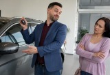 - Так это я на машину заработал, ты тут при чём? - удивляется муж