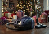 Жена обиделась &ndash; подарил ей на Новый год пылесос. Сама жаловалась на усталость от уборки, а теперь недовольна