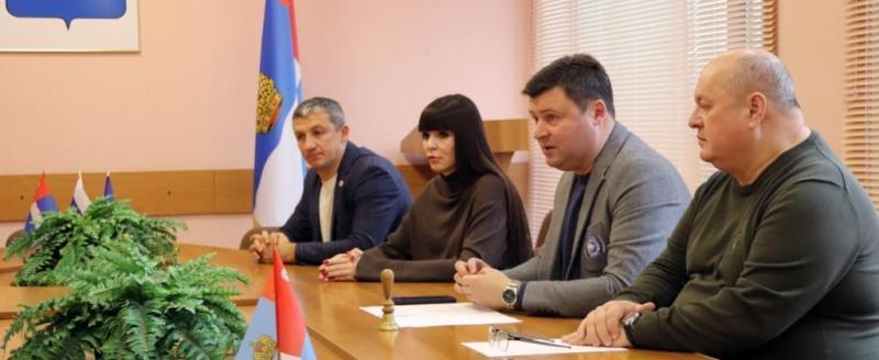 На ремонт школ и детсадов выделено 20 миллионов рублей