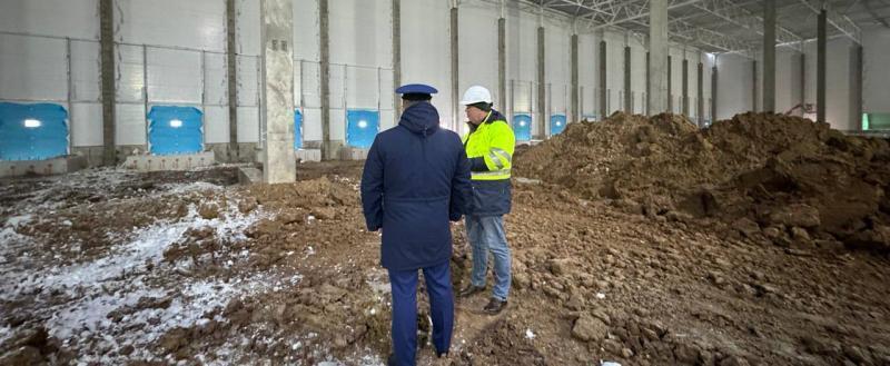 В Калужской области на агропромышленном предприяти погиб рабочий