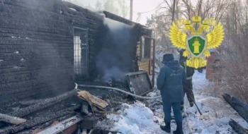 Утром в калужской деревне на пожаре погибли пенсионеры