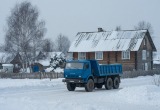Сосед купил самосвал &ndash; теперь дорога возле наших домов испорчена