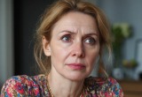 Свекровь хитрая: сама она сына только нахваливает, а всю критику пытается впихнуть через меня