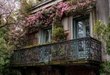 Соседи снизу требуют, чтобы я застеклила свой балкон