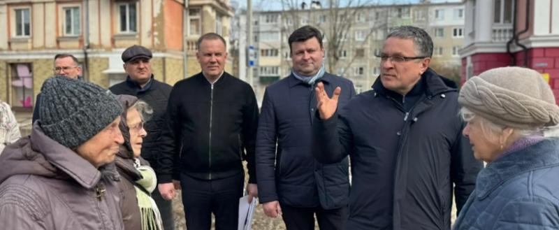 Работы по благоустройству улицы Чичерина в Калуге продолжаются