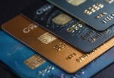 &ndash; Мы же теперь одна семья! Это нормально! &ndash; муж хочет получить доступ к моим банковским карточкам
