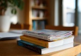 Невестка с ухмылкой подарила мне учебник по анатомии за одну неосторожную фразу, хотя я сто раз извинилась!