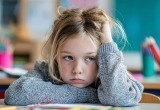 В нашей школе у детей забирают телефоны на время уроков, хотя в первую очередь их надо отнимать у педагогов!