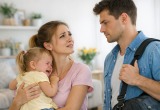 Девушка знала, что муж до сих пор бывшую любит, но надеялась, что ребёнок всё изменит
