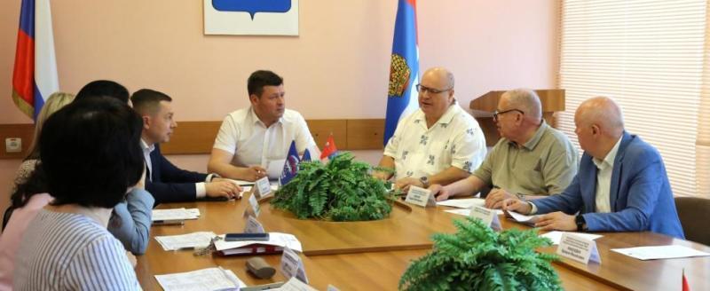 В Калуге состоялось заседание комиссии по присвоению муниципальных почётных званий