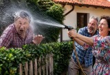 Жестоко наказали соседа, следящего за нашим участком
