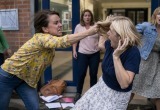 Мать одноклассника дочери чуть не вцепилась мне в волосы, хотя я просто хотела помочь