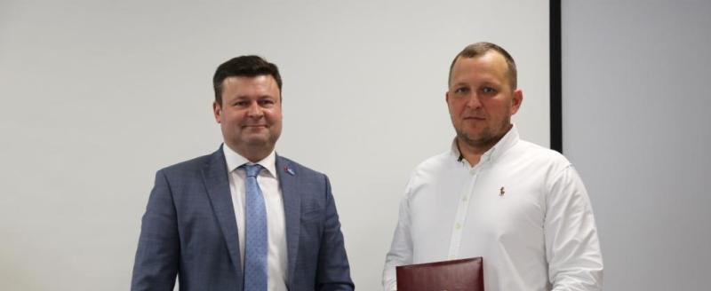 Юрий Моисеев поздравил медиков с профессиональным праздником
