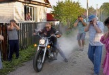  Сосед купил мотоцикл, и теперь весь район &laquo;наслаждается&raquo; его покатушками